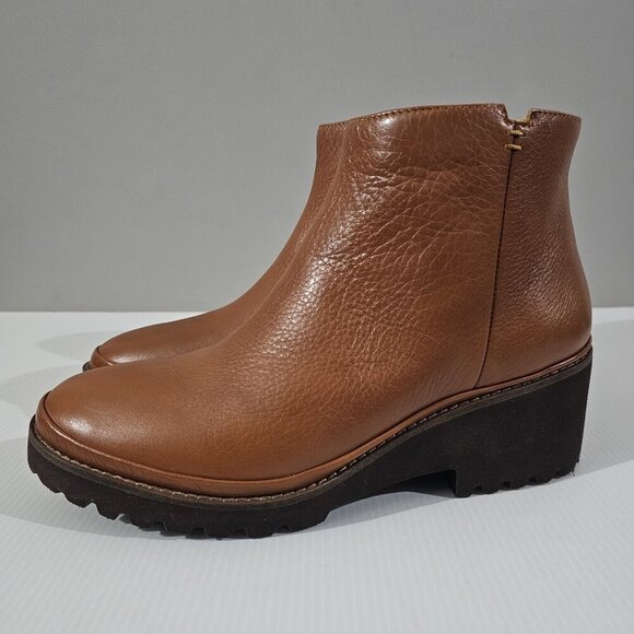 NEW Gentle Souls Mona Ankle Bootie Womens 9.5 Cognac Brown Leather Comfort Wedge - Picture 1 of 14
